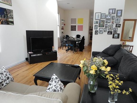 5th image of 3417 N Janssen Ave #1