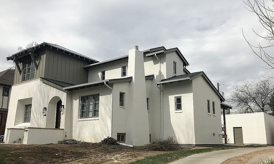2nd image of 1759 Jasmine St