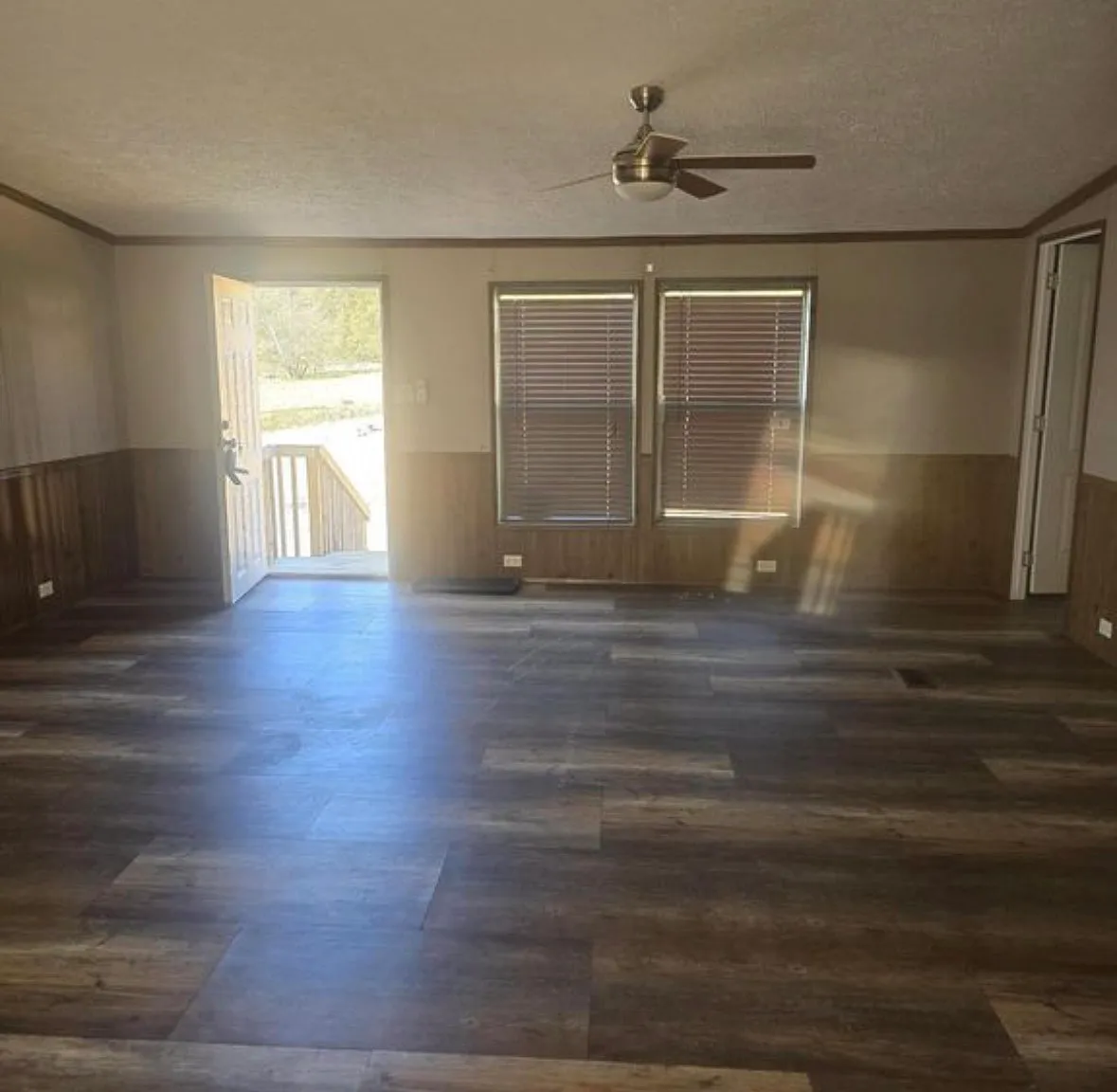 3 bed, 1600 sqft, $1,400 — Photo 3