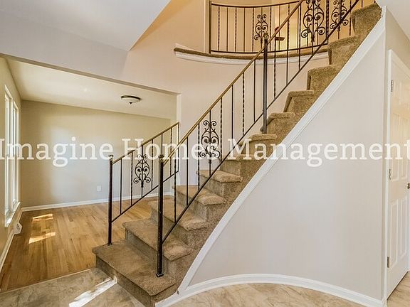 4th image of 8092 Asbury Hills Dr