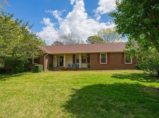 304 Stonewall Dr, Springfield, TN 37172