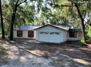 231 Union Camp Rd, Crescent City, FL 32112