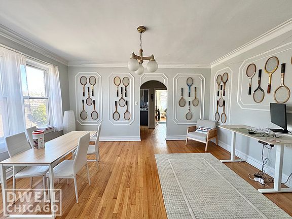 4th image of 2121 N Albany Ave APT 3