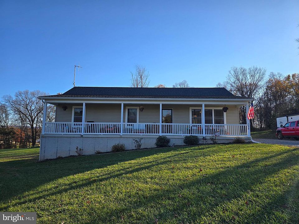 1st image of 135 Hershel Ln