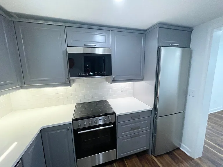 806 Florence St #810-A — Photo 9