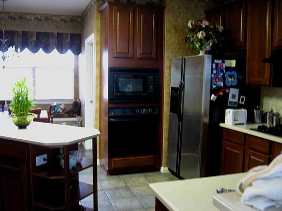 kitchen with island 