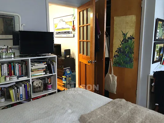 Rented by Mason Group LLC | media 10