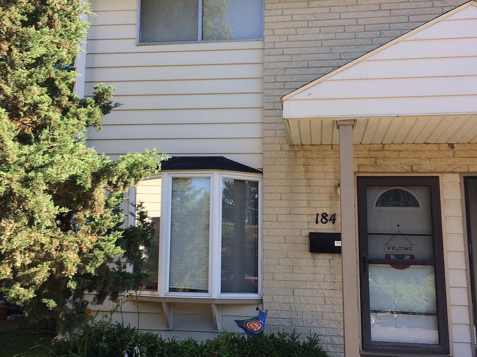 1st image of 184 S Lakewood Gardens Ln #184