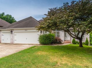 3343 S Oak Ave, Springfield, MO 65804