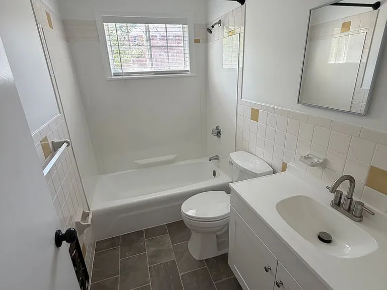 104.5 Washington St #1 — Photo 8