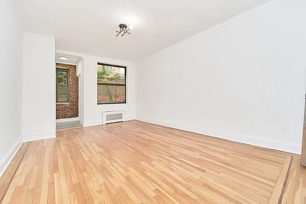 Rented by Living New York | media 13