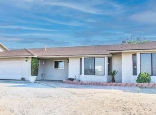 10121 Mesquite Rd, Oak Hills, CA 92344