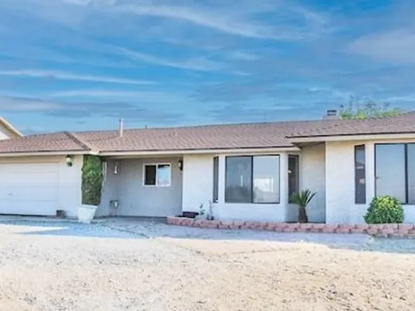 10121 Mesquite Rd, Oak Hills, CA 92344