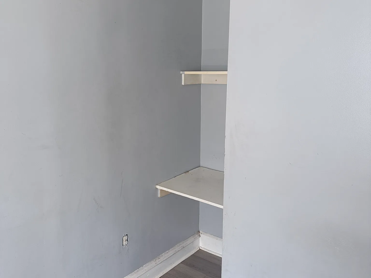 1 bed, 750 sqft, $650 — Photo 2