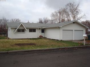 1115 Helen St, Milton Freewater, OR 97862
