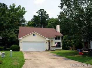3002 Guilford Ct, New Bern, NC 28562