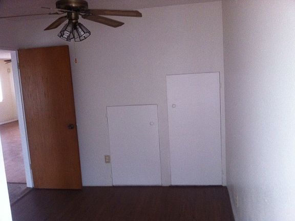 office,4th bdrm off livng rm