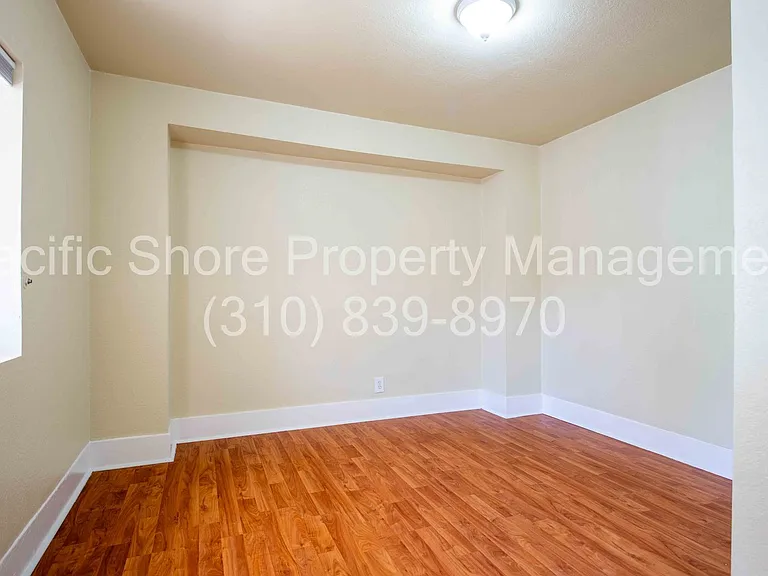 1411 Fedora Apartments — Photo 3