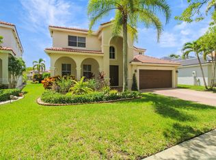 1610 Sandpiper Cir, Weston, FL 33327