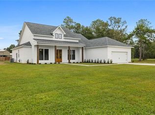 13427 Rue Chateau, Ponchatoula, LA 70454