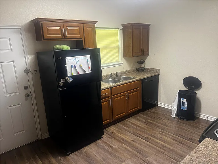 3134 Babin Dr — Photo 17
