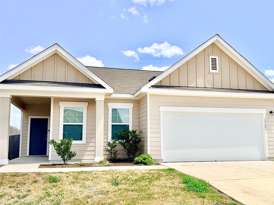 1st image of 19601 Caymus Dr
