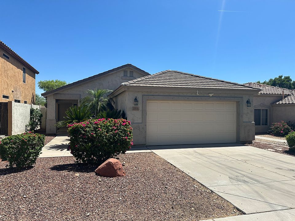 1st image of 1705 W Muirwood Dr