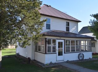 504 E Main St, Wauzeka, WI 53826