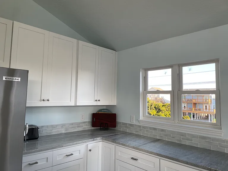 703 S Topsail Dr — Photo 13