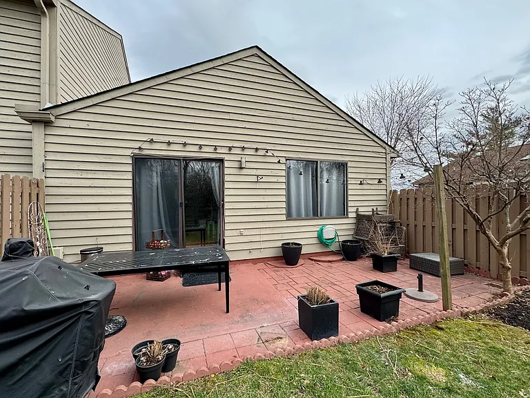9526 Colegate Way — Photo 39