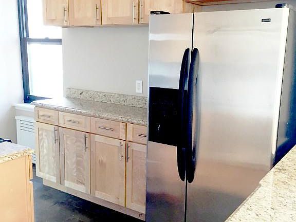 3rd image of 784 Columbus Ave APT 8A