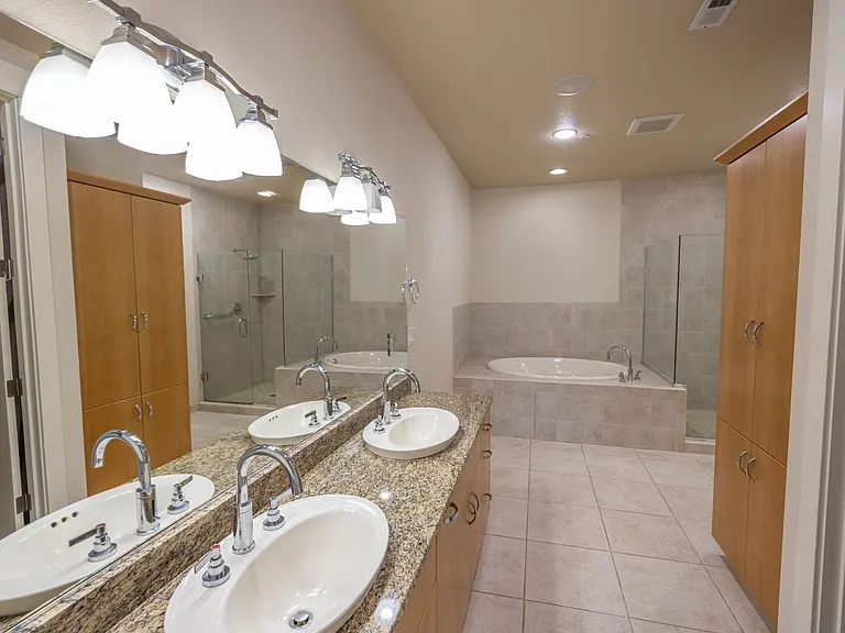 7812 NW Quinault St — Photo 8