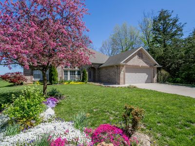 5700 Hodgsdon Mill Dr, Columbia, MO, 65203