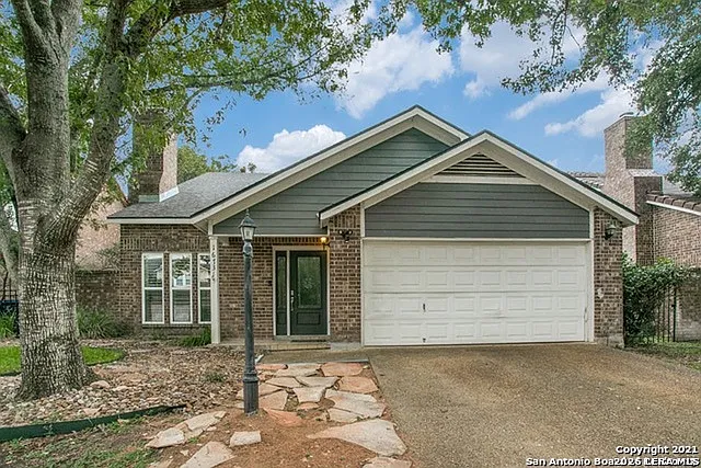 16731 Henderson Pass