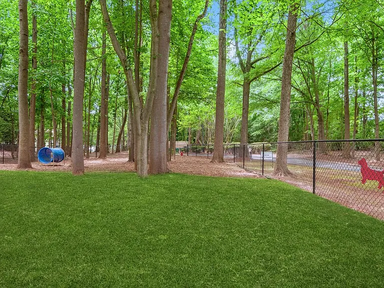 Arbor Village — Photo 31