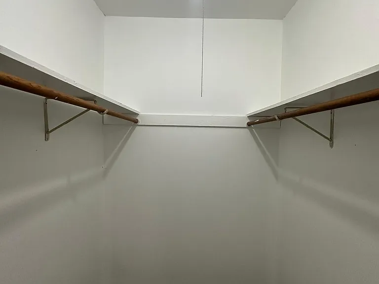414 Myrtlewood Cir — Photo 15