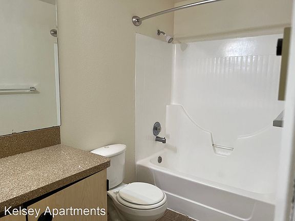 5th image of 520 S Kelsey St #4731613