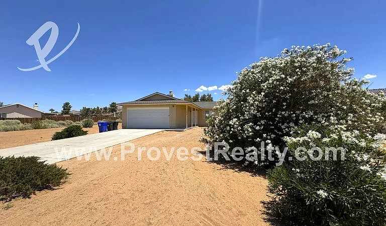 16692 Neenach Rd — Photo 2