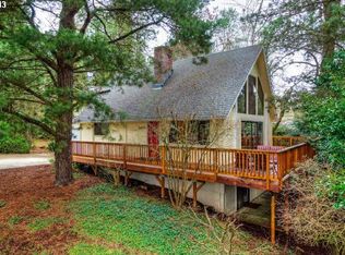 4433 Larkwood St, Eugene, OR 97405