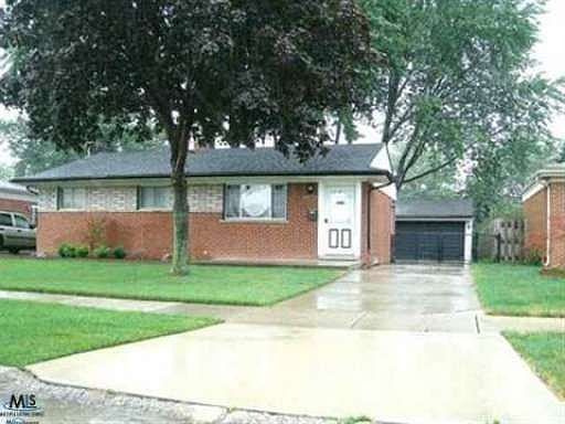 1st image of 30170 Iroquois Dr