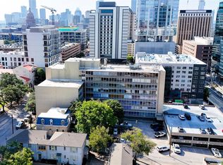 1800 Lavaca St APT 307, Austin, TX 78701