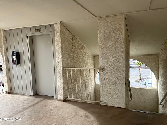 3rd image of 1720 Bahama Ave APT B-7