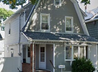 9711 134th Ave, Jamaica, NY 11417