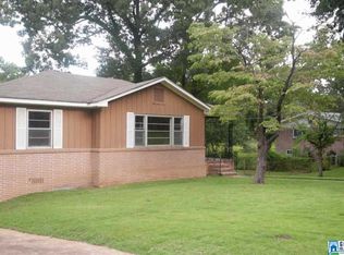 437 Ridgewood Ave, Fairfield, AL 35064