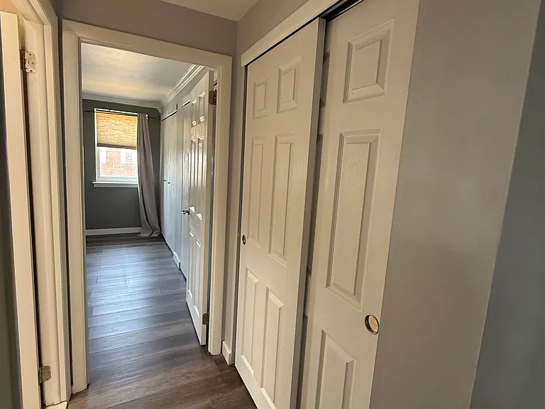 2727 Taunton St — Photo 29