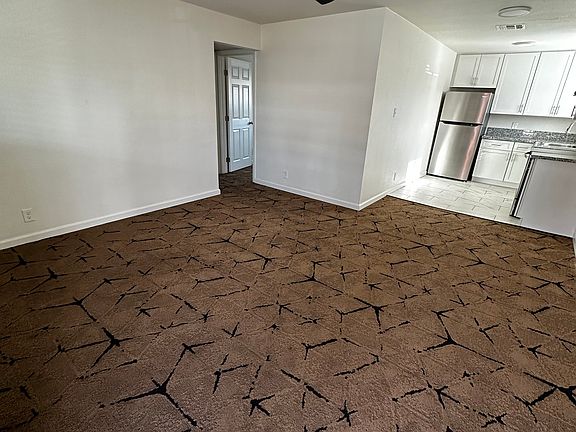 4th image of 1925 Santa Paula Dr #206