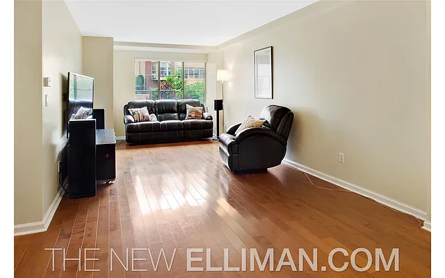 Sold by Douglas Elliman | media 15