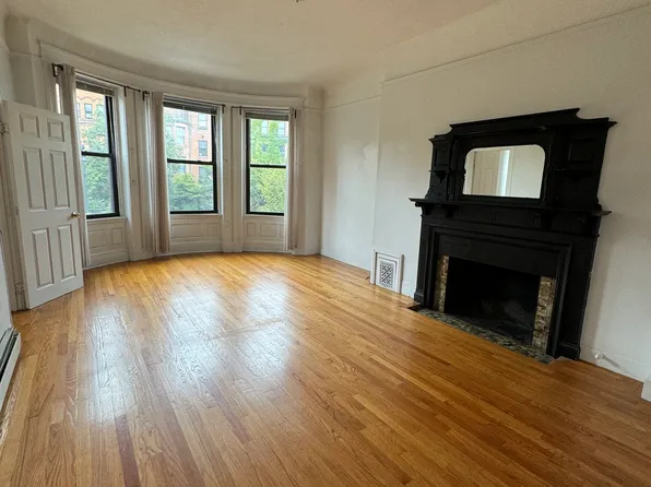 (undisclosed Address), Boston, MA 02215