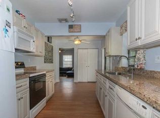 12840 SW 9th Pl, Davie, FL 33325