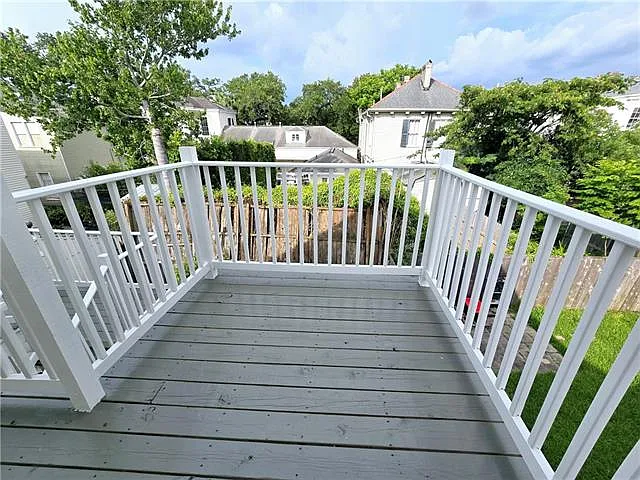 1121 Antonine St #2C — Photo 12
